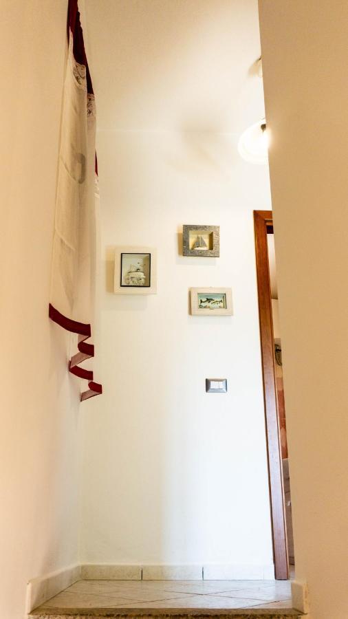 Appartamento Sette Posti Vicino Al Centro Di San Teodoro San Teodoro  Exteriér fotografie